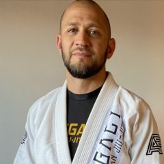 Robert Torres
