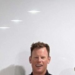 Bruce Dohnt